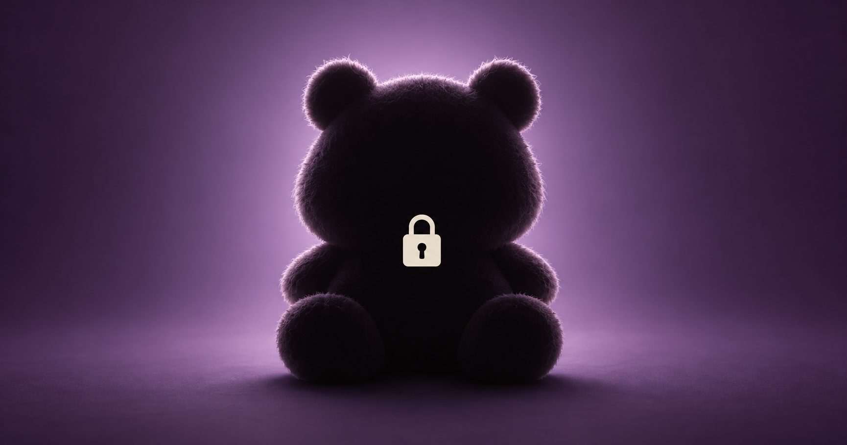Peluche en sombra con un candado y un halo violeta. Ilustración generada con IA; no representa el diseño final de Nebu.